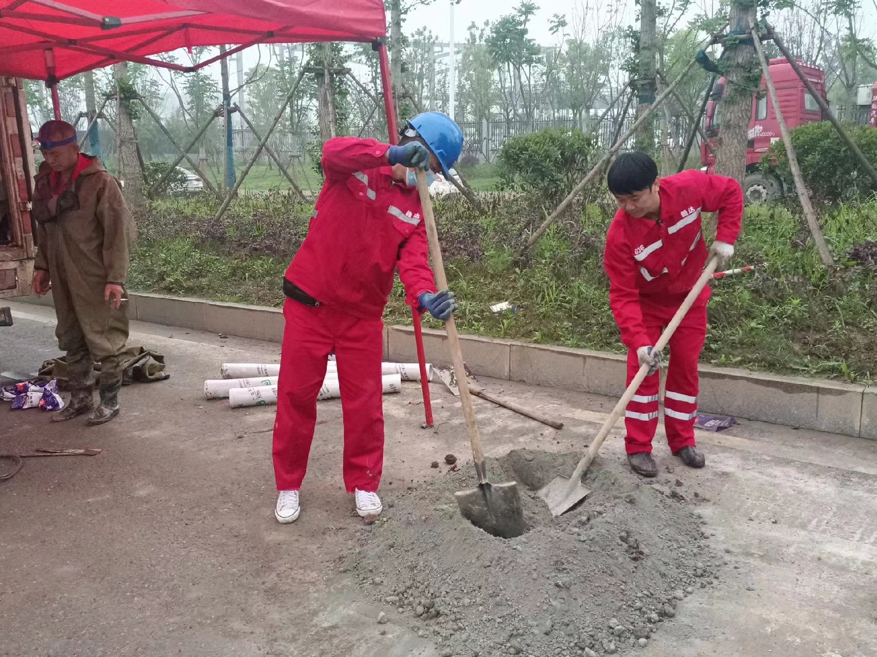 大安管道疏通哪家好】及时进行市政管道清淤
